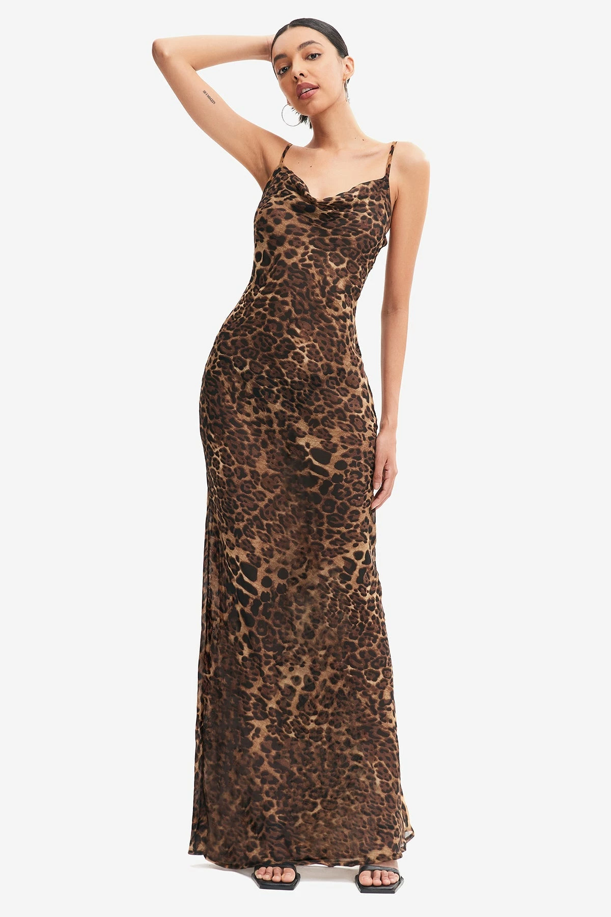 Solado Leopard Print Floor Length Maxi Dress 1 Solado Leopard Print Floor Length Maxi Dress