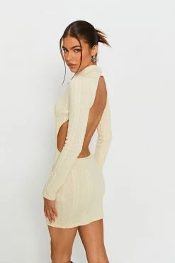 SOLADO Cable Knit Open Back Long Sleeve Mini Dress -Solado Sales Shop 9.20B ODM 27971 1800x1800
