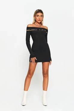 SOLADO Off Shoulder Cut Out Pearl Decor Mini Dress 9 SOLADO Off Shoulder Cut Out Pearl Decor Mini Dress -Solado Sales Shop jpeg 01e5864c 6686 46de 8765 5a617bccb4ab 1800x1800