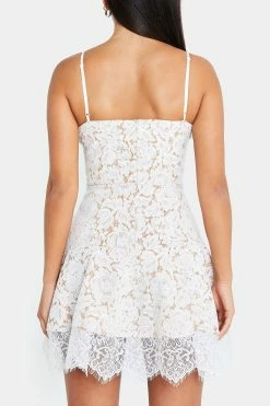 Solado Plunging Neck Floral Lace Splicing Mini Dress -Solado Sales Shop jpeg 01f7e2df 81dd 41a6 ba5a 99d10e43ad0d 1800x1800