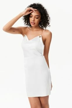 Solado Metallic Chain Backless Mini Dress -Solado Sales Shop jpeg 0824332b d4fa 42aa 9686 2e7fd574ff4a 1800x1800
