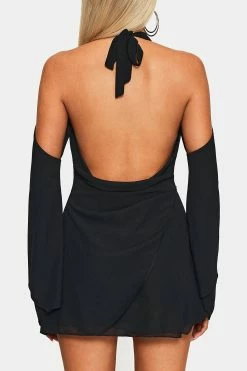 SOLADO Plunging Neck Cold Shoulder Open Back Mini Dress -Solado Sales Shop jpeg 162910d5 137c 4491 87b7 5e847423ed9b 1800x1800