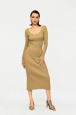 Solado Sales Shop -Solado Sales Shop jpeg 198598f3 4358 4546 97b9 a9610eeace0d 1800x1800