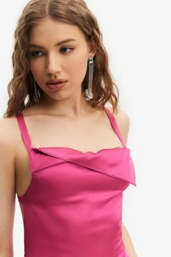 Solado Satin Ruched Open Back Solid Split Hem Midi Dress 9 Solado Satin Ruched Open Back Solid Split Hem Midi Dress -Solado Sales Shop jpeg 22337d18 92a5 4d96 9dce 1d0917d28745 1800x1800