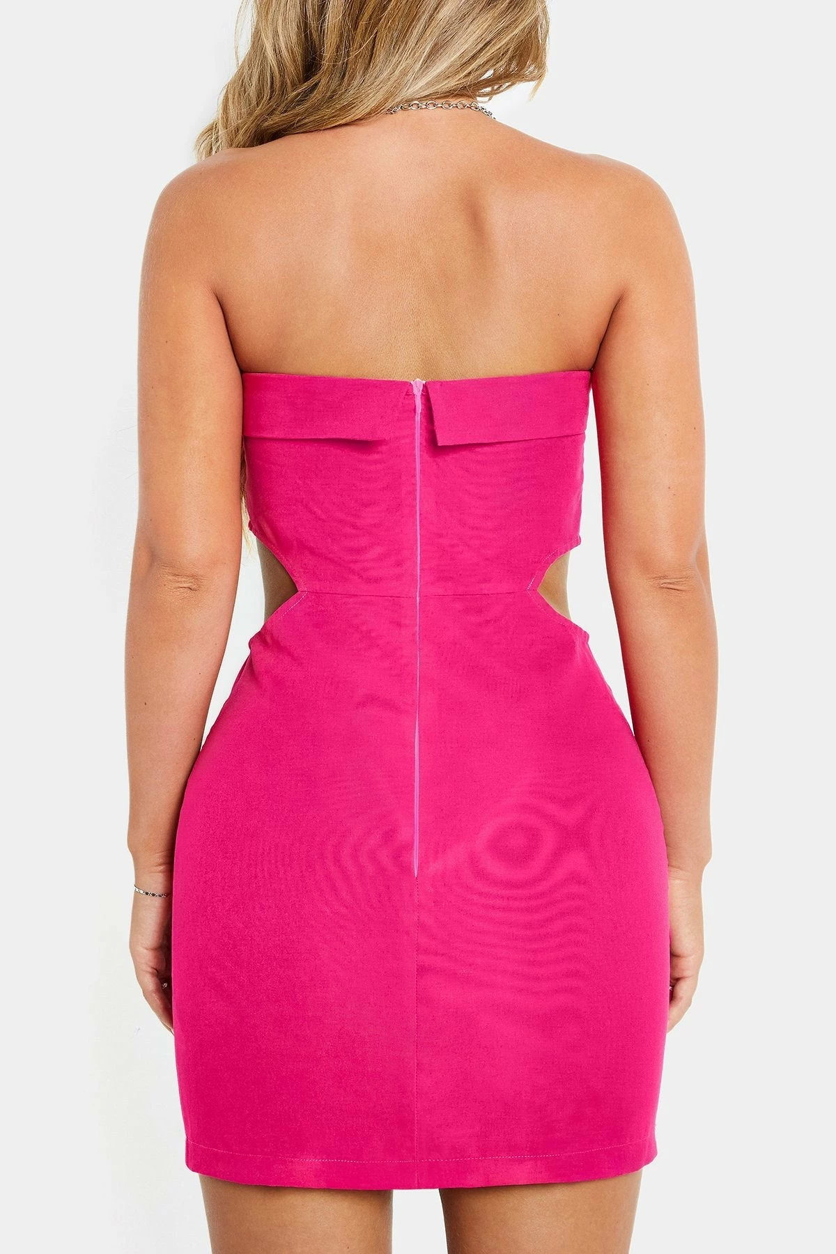 SOLADO Off Shoulder Cut Out Bodycon Tube Mini Dress 7 SOLADO Off Shoulder Cut Out Bodycon Tube Mini Dress - Image 7