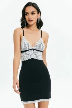 Solado Lace Splicing Plunging Neck Backless Mini Dress