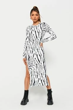SOLADO Zebra Print Split Hem Long Sleeve Maxi Dress -Solado Sales Shop jpeg 3106a578 ed88 45a9 bd07 2ccb458e7e5b 1800x1800