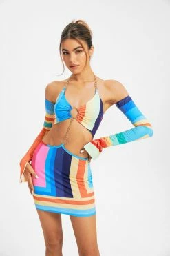 Solado Chain Decor Contrast Color Bodycon Mini Dress With Oversleeve