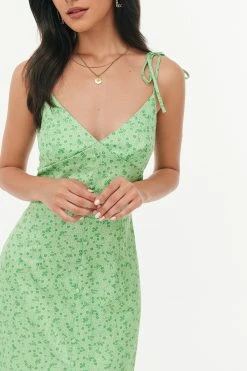 Solado Floral Print Tie Strap Split Hem Midi Dress -Solado Sales Shop jpeg 3750a306 6a0e 4bf6 b30f ca13cddeb297 1800x1800