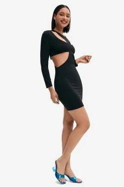 Solado Two Piece Cut Out Long Sleeve Mini Dress -Solado Sales Shop jpeg 39288a29 fdb4 4089 a082 88eda0190c23 1800x1800