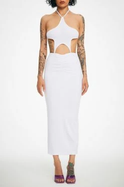 Solado Star Shape Halter Neck Backless Maxi Dress -Solado Sales Shop jpeg 3c822fb8 3970 4d3c a3be 7d29077bb0b3 1800x1800