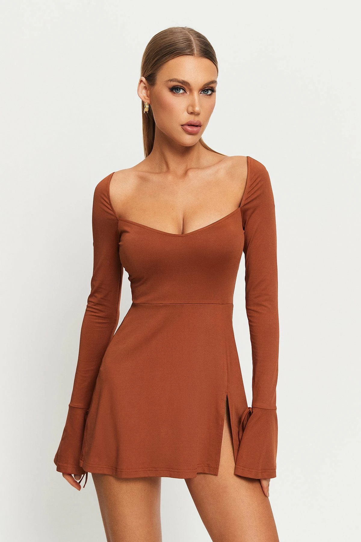 SOLADO Plunging Neck Split Hem Long Sleeve Mini Dress 2 SOLADO Plunging Neck Split Hem Long Sleeve Mini Dress - Image 2