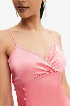 Solado Satin Button Decor Split Hem Maxi Dress -Solado Sales Shop jpeg 4dde7311 6220 4826 91ba 58f3fe6eb1ca 1800x1800