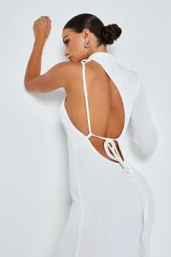 SOLADO Asymmetrical Neck One Sleeve Open Back Maxi Dress -Solado Sales Shop jpeg 4ff2b0e6 2ead 4d2e a261 2f8327bd164e 1800x1800