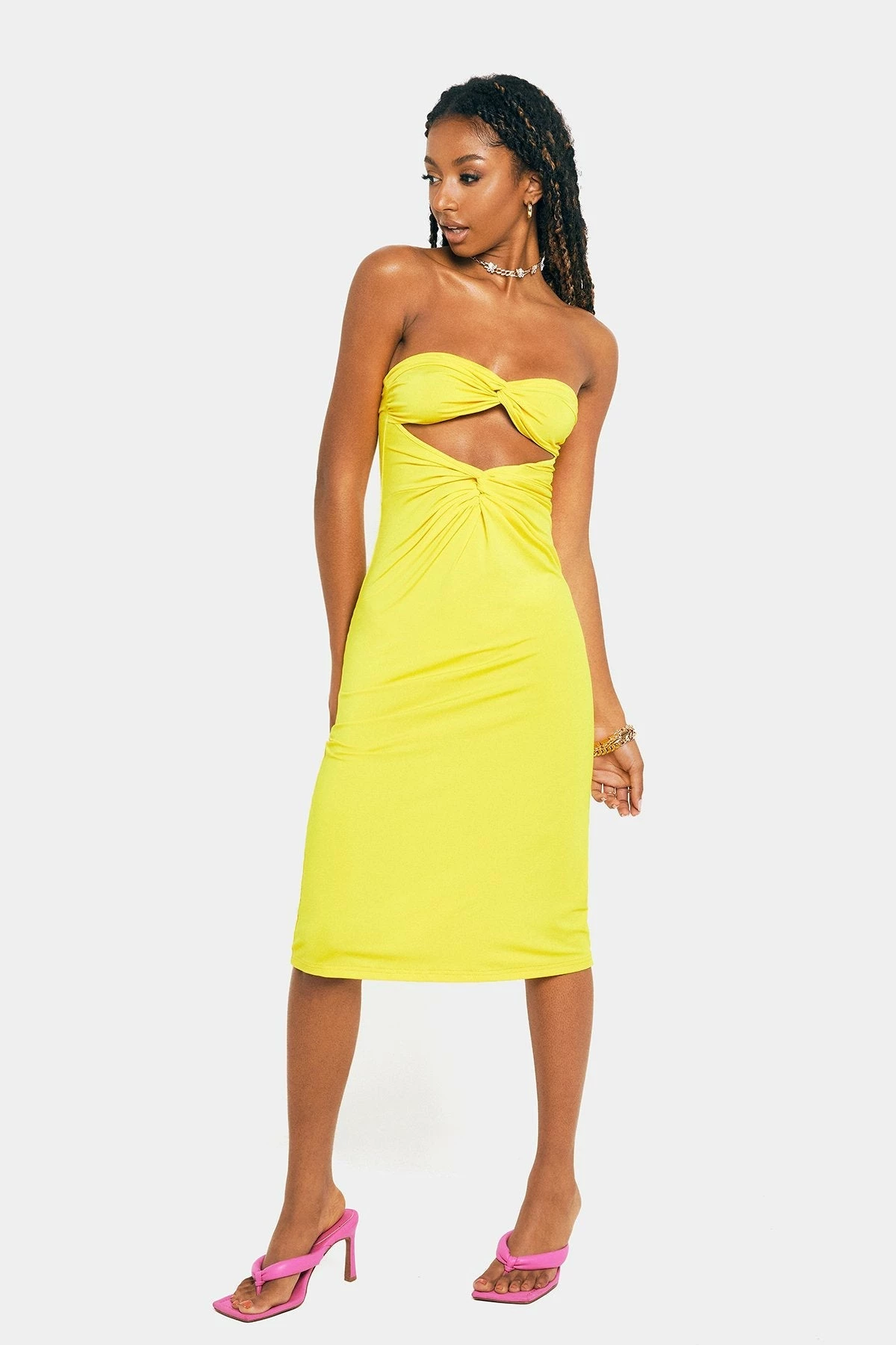 SOLADO Tube Twist Front Cut Out Ruched Midi Dress 4 SOLADO Tube Twist Front Cut Out Ruched Midi Dress - Image 4