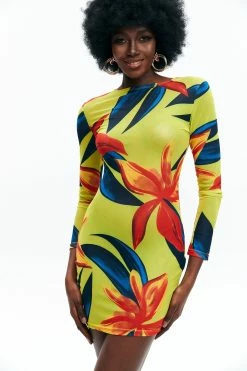 Solado Abstract Print Long Sleeve Bodycon Mini Dress -Solado Sales Shop jpeg 5cfbfa85 0c9e 452c 8159 90d8c880deaa 1800x1800