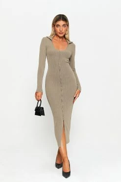 SOLADO Seam Detail Split Hem Textured Maxi Dress