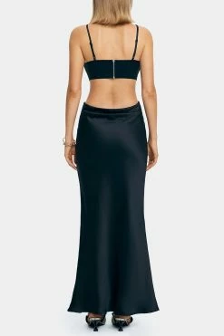 SOLADO Satin Splicing Plunging Neck Fish Tail Maxi Dress -Solado Sales Shop jpeg 6145d58e aae6 4e3a 96e4 ed2cf3bd9c4b 1800x1800