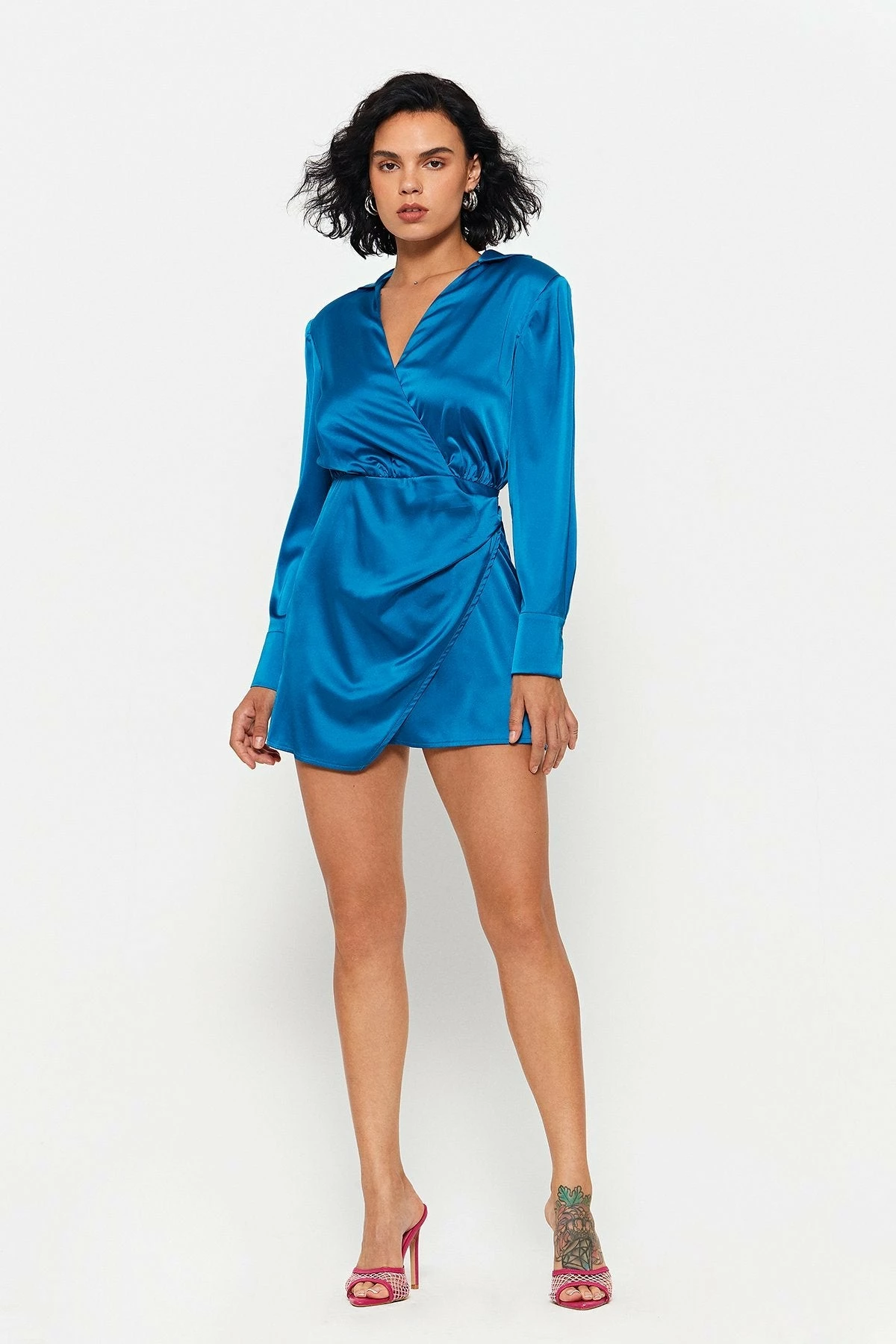SOLADO Satin Cinched Waist Wrap Hem Long Sleeve Mini Dress 4 SOLADO Satin Cinched Waist Wrap Hem Long Sleeve Mini Dress - Image 4