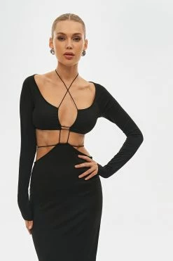 SOLADO Halter Neck Cut Out Long Sleeve Bodycon Dress 10 SOLADO Halter Neck Cut Out Long Sleeve Bodycon Dress -Solado Sales Shop jpeg 78e12e92 0912 4d98 8976 08bef95f51b7 1800x1800