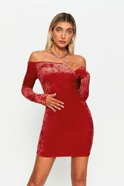 SOLADO Off Shoulder Long Sleeve Velvet Mini Dress