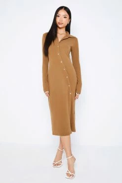 SOLADO Lapel Neck Button Front Split Hem Midi Dress 10 SOLADO Lapel Neck Button Front Split Hem Midi Dress -Solado Sales Shop jpeg 82337b64 6e26 4605 952a 5bef37ee4b90 1800x1800