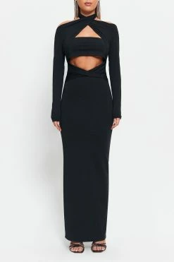 SOLADO Halter Neck Cut Out Long Sleeve Maxi Dress -Solado Sales Shop jpeg 8a53c623 91bd 4ed9 8fb3 e51c6ef6b480 1800x1800