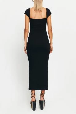 SOLADO Sweetheart Ribbed Knit Short Sleeve Bodycon Dress -Solado Sales Shop jpeg 8d11b519 7de5 44b8 96c9 307484c824d7 1800x1800