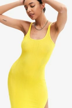 Solado Solid Split Leg Midi Dress -Solado Sales Shop jpeg 95823707 ac4b 4e79 ad53 0944ecc5202a 1800x1800