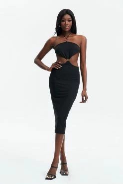 Solado Halter Neck Backless O-ring Front Midi Dress