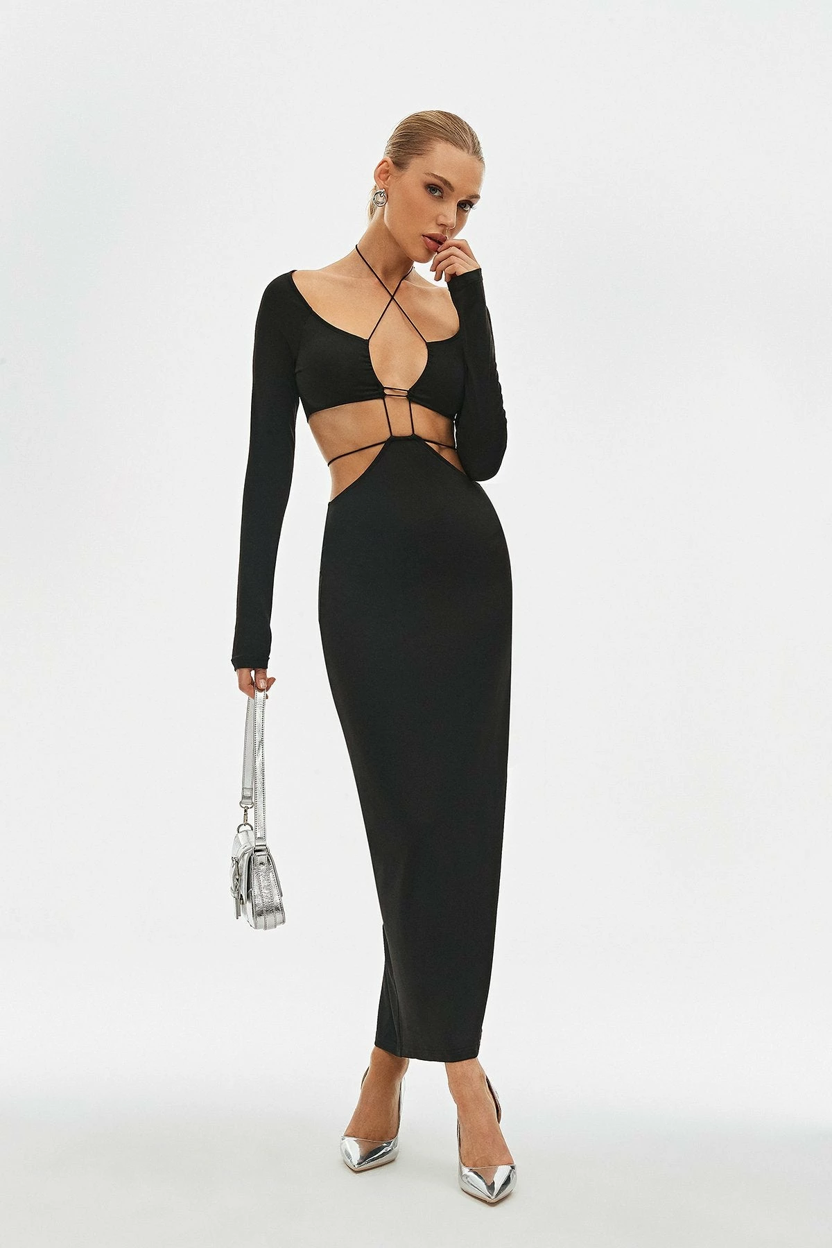 SOLADO Halter Neck Cut Out Long Sleeve Bodycon Dress 2 SOLADO Halter Neck Cut Out Long Sleeve Bodycon Dress - Image 2