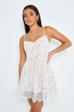 Solado Plunging Neck Floral Lace Splicing Mini Dress