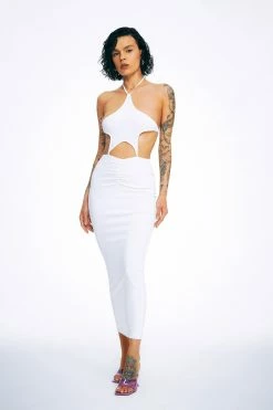 Solado Star Shape Halter Neck Backless Maxi Dress -Solado Sales Shop jpeg a2c70ab7 5f2c 4fc3 b54a 84bd3424ecbc 1800x1800