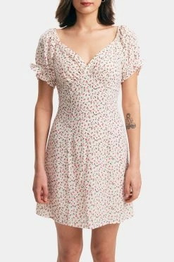 Solado Puff Sleeve Floral Print V Neck Mini Dress -Solado Sales Shop jpeg a42f567c dc88 4a43 ab71 f6d83065e405 1800x1800