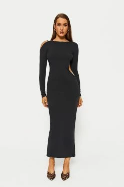 Solado Open Back Split Hem Long Sleeve Maxi Dress -Solado Sales Shop jpeg a6269a58 5e76 4747 9c3d 75c751c237d7 1800x1800