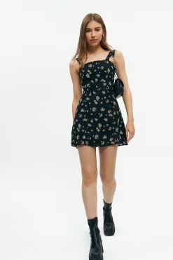 Solado Square Neck Floral Print Cinched Waist Mini Dress 8 Solado Square Neck Floral Print Cinched Waist Mini Dress -Solado Sales Shop jpeg aa8dec4a 9e4a 48b6 b3d8 f87bff7d9155 1800x1800