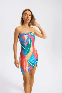 Solado Abstract Print Split Hem Colorblock Tube Mini Dress 11 Solado Abstract Print Split Hem Colorblock Tube Mini Dress -Solado Sales Shop jpeg b11f5432 0f2b 4a11 a693 d1a38400c66d 1800x1800
