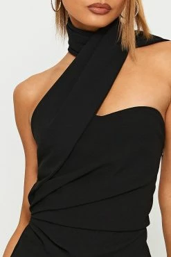 SOLADO Halter Neck Split Hem Ruched Mini Dress 11 SOLADO Halter Neck Split Hem Ruched Mini Dress -Solado Sales Shop jpeg baab0e55 d3dd 4f60 b2b0 8090388b695e 1800x1800