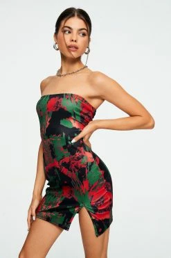 Solado Abstract Print Lace Up Split Hem Tube Mini Dress 7 Solado Abstract Print Lace Up Split Hem Tube Mini Dress -Solado Sales Shop jpeg ced3bd1d 1780 4b41 8433 c975036f87cc 1800x1800