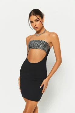 SOLADO Check Laser Splicing Cut Out Tube Mini Dress 11 SOLADO Check Laser Splicing Cut Out Tube Mini Dress -Solado Sales Shop jpeg d06ead24 23ef 4ace b360 4c86a77f6708 1800x1800