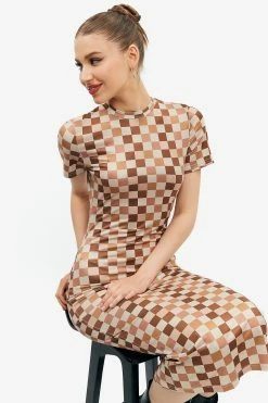 Solado Checkerboard Print Short Sleeve Bodycon Maxi Dress -Solado Sales Shop jpeg d20c3125 be5e 46f6 bbb5 4d5776560725 1800x1800