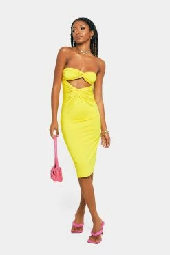 SOLADO Tube Twist Front Cut Out Ruched Midi Dress 7 SOLADO Tube Twist Front Cut Out Ruched Midi Dress -Solado Sales Shop jpeg db7790bc 904e 45d7 88f9 bb52c70f7568 1800x1800