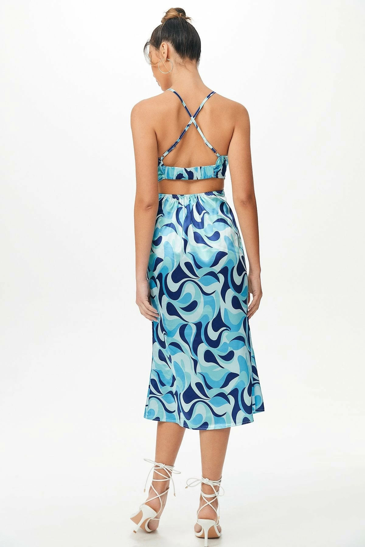 Solado Abstract Print Drawstring Ruched Backless Maxi Dress 2 Solado Abstract Print Drawstring Ruched Backless Maxi Dress - Image 2
