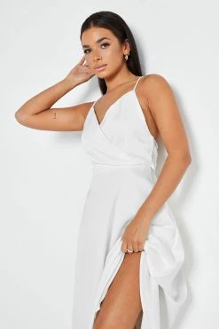 Solado Plunging Neck Cross Backless Solid Maxi Dress -Solado Sales Shop jpeg e0a7cd20 07f3 4387 9db9 78c2588b211d 1800x1800