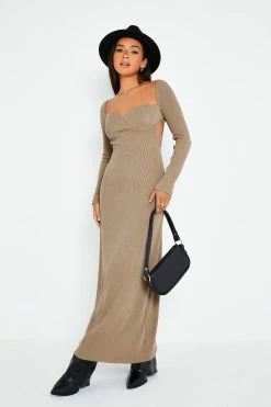SOLADO Sweetheart Cut Out Ribbed Long Sleeve Maxi Dress -Solado Sales Shop jpeg e1c20efe 4767 4f7f af23 e5a1a97857dd 1800x1800