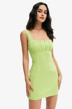 Solado Sqaure Neck Ruched Backless Mini Dress
