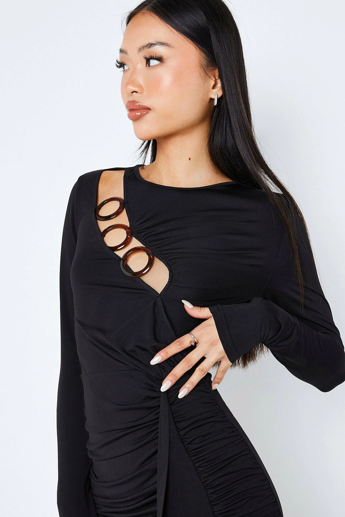 SOLADO O-Ring Front Cut Out Split Hem Maxi Dress 5 SOLADO O-Ring Front Cut Out Split Hem Maxi Dress - Image 5