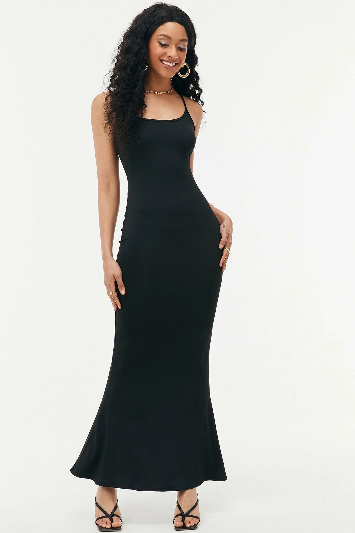 Solado Solid Backless Cami Bodycon Maxi Dress 1 Solado Solid Backless Cami Bodycon Maxi Dress