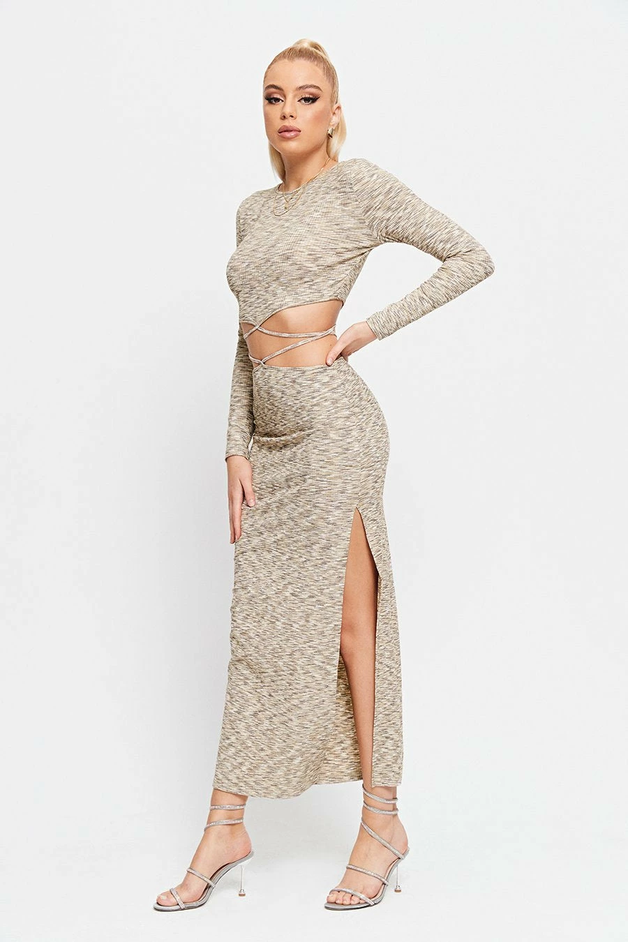 SOLADO Cross Tie Split Hem Long Sleeve Maxi Dress 4 SOLADO Cross Tie Split Hem Long Sleeve Maxi Dress - Image 4